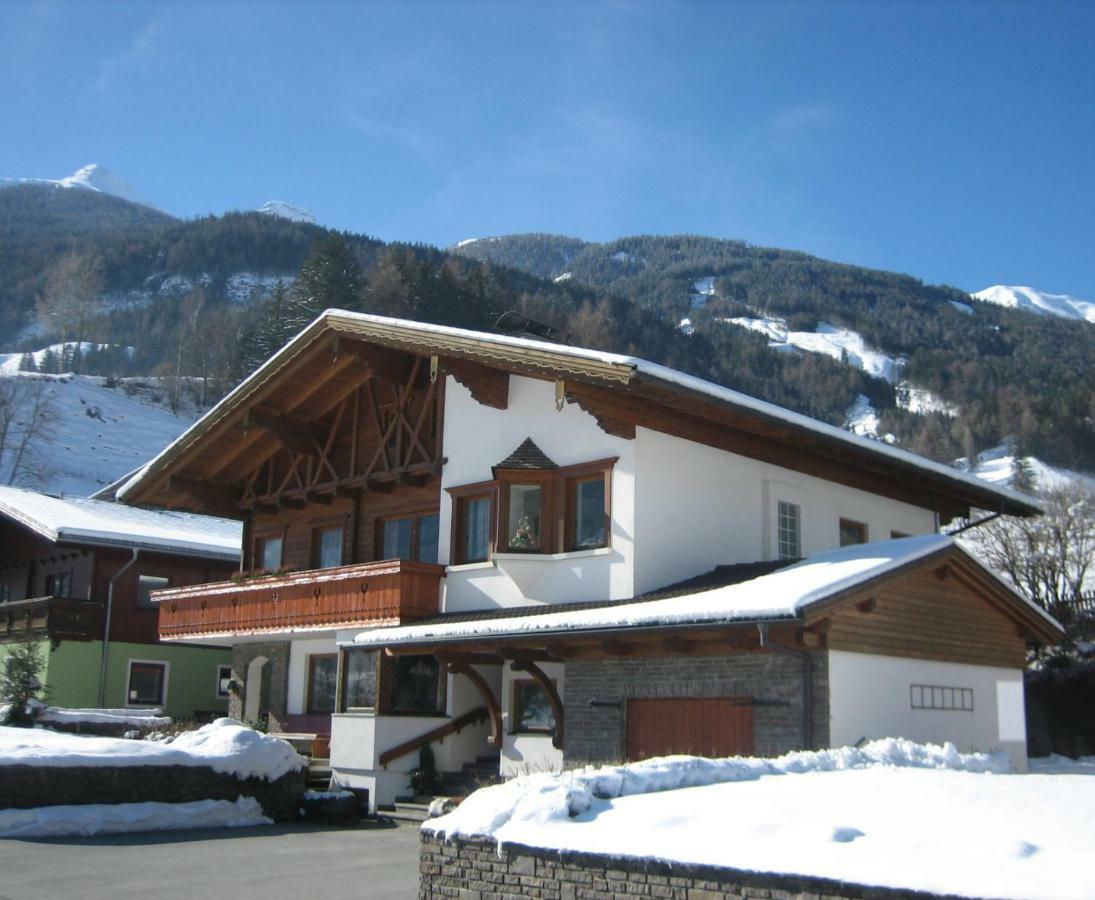 Apartments Poetscher マトライ・イン・オストティロル エクステリア 写真